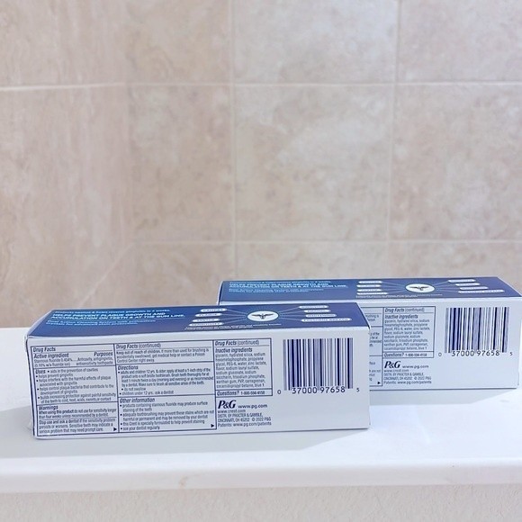 Crest Pro-Health Advanced Gum Protection - Picture 2 of 3